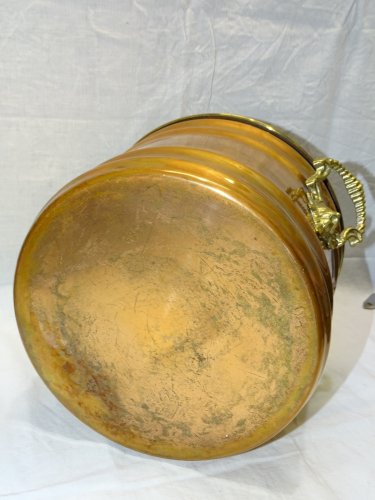-ANCIEN CACHE POT CUIVRE POIGNEES LAITON TETES DE LION  déco XXe COLLECTION    D