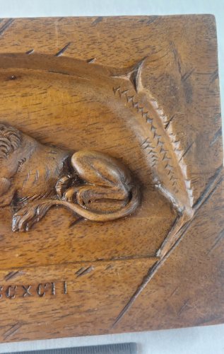 Ancien cadre mural en bois, Lion de Lucerne ^
