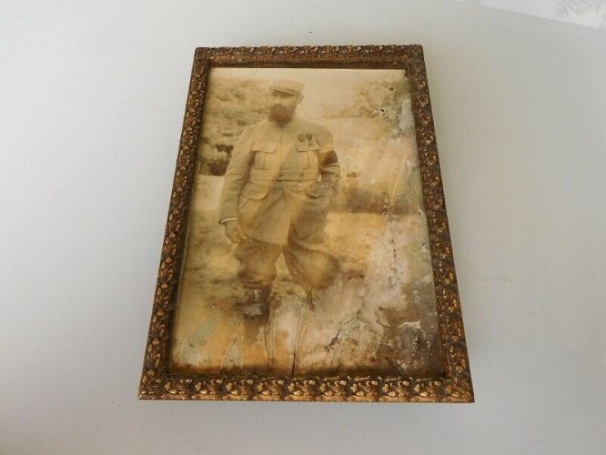 ANCIEN CADRE PHOTO EN BRONZE A POSER OU A ACCROCHER N° 1