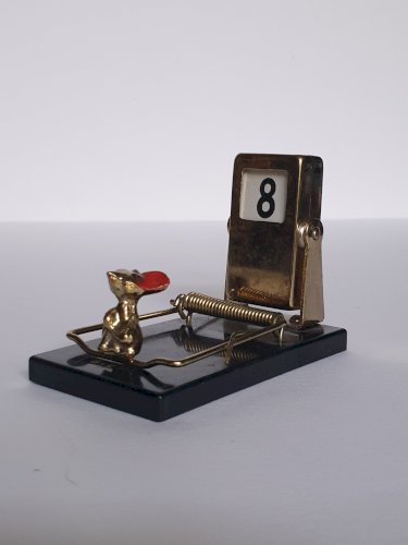 Ancien calendrier perpétuel à bascule tapette à souris
