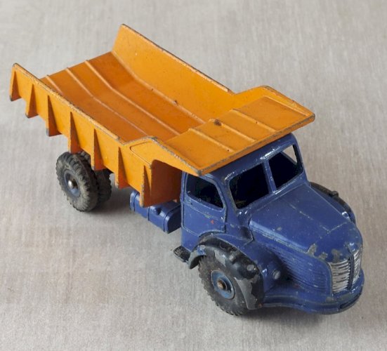 Ancien camion à benne Marrel, Berliet 34, Dinky Toys Meccano ^