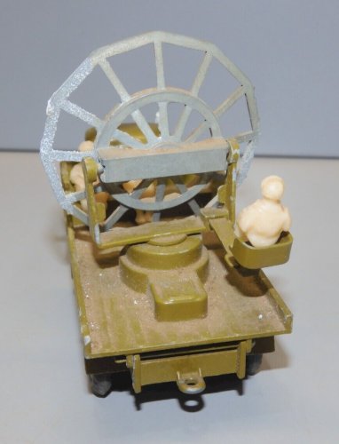 -ANCIEN CAMION MILITAIRE AVEC ANTENNE FPM FRANCE JOUET CAMION GMC  COLLECTION  D