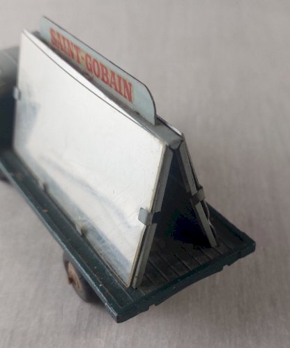 Ancien camion miroitier en tôle, Simca Cargo, Dinky Toys