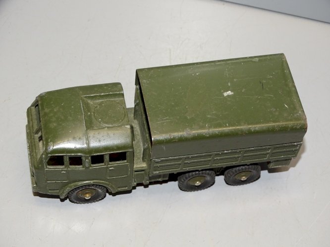 -ANCIEN CAMION TOUS TERRAIN MECCANO BERLIET DINKY TOYS COLLECTION JOUET ANCIEN D