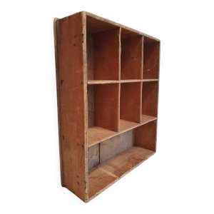Old wooden locker / handmade display