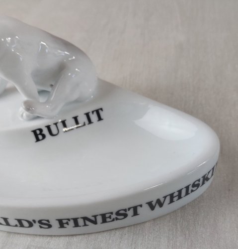 Ancien cendrier publicitaire en porcelaine, décor bulldog, Whisky Bullit