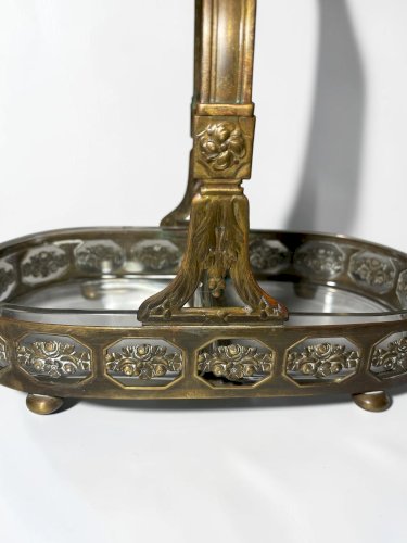 Ancien centre de table Art Nouveau en laiton et verre