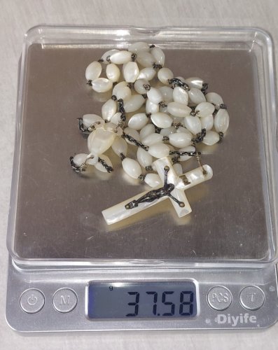 Ancien chapelet en perles de nacre et argent