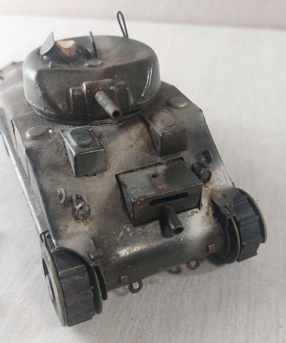 Ancien char / tank, Sherman, Polichinelle, avec clé