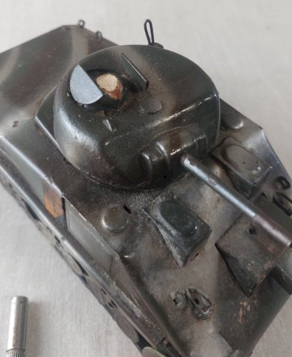 Ancien char / tank, Sherman, Polichinelle, avec clé