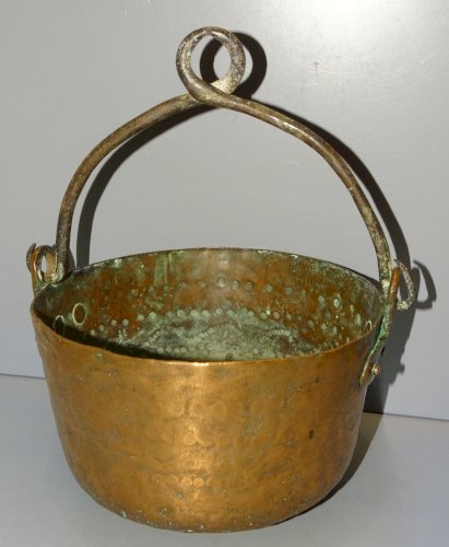 -ANCIEN CHAUDRON CUIVRE BELLE ANSE FER FORGE DECO CHEMINEE CACHE POT    D