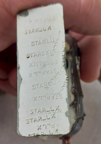 Ancien cheval à robe, en plastique peint, Moyen Age, Starlux