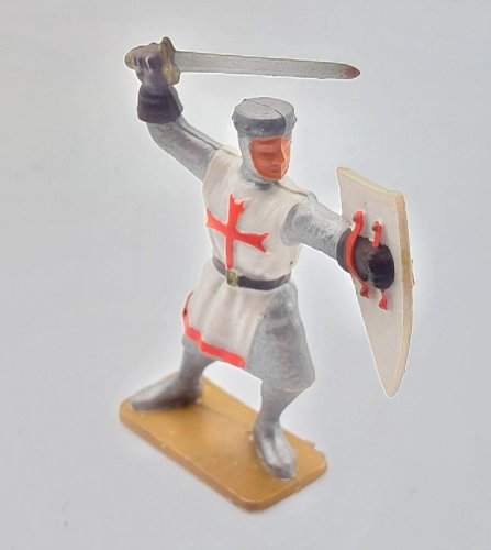 Ancien chevalier croisé templier à l'épée, en plastique peint, Starlux ^