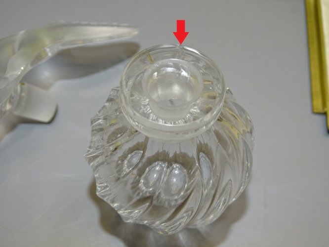 -ANCIEN COFFRET BOITE NINA RICCI L'AIR DU TEMPS FLACON LALIQUE VIDE COLLECTION D