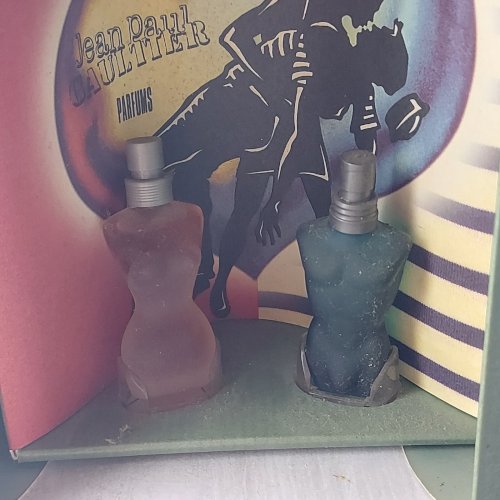 Ancien coffret de parfum miniature, Saint Valentin 1998, Jean Paul Gaultier ^