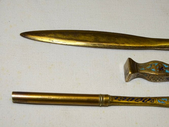 -ANCIEN COFFRET ECRITURE NAPOLEON III OUVRE LETTRES PORTE PLUME SCEAU EMAILLES D