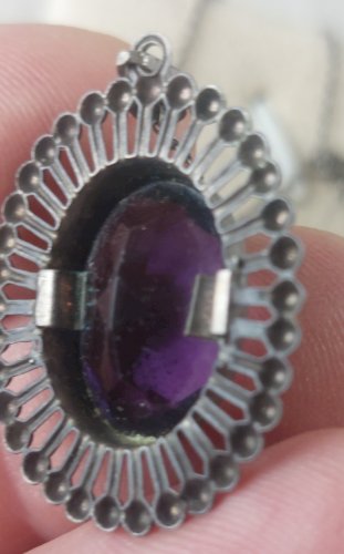 Ancien collier avec pendentif pierre mauve, en argent ^