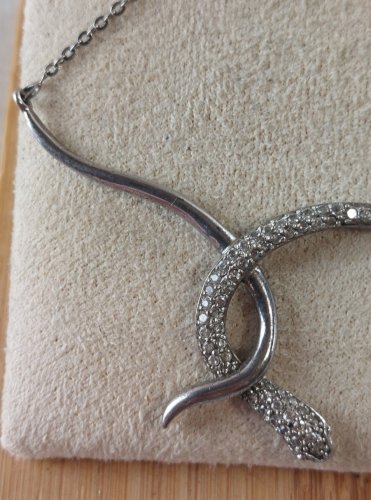 Ancien collier décor serpent, en argent massif, vintage
