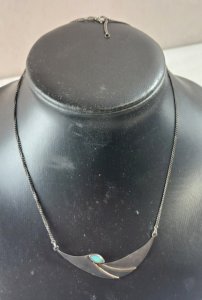 Ancien collier, en argent massif, turquoise