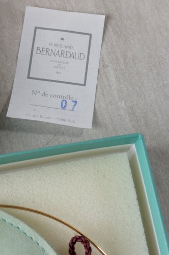 Ancien collier, en métal doré et porcelaine, Bernardaud Limoges