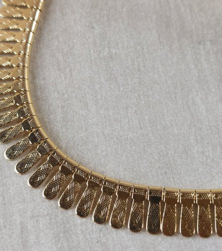Ancien collier, en métal doré