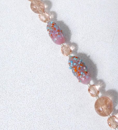 ancien collier perles de verre murano opaline rose mouchetée pépites vintage
