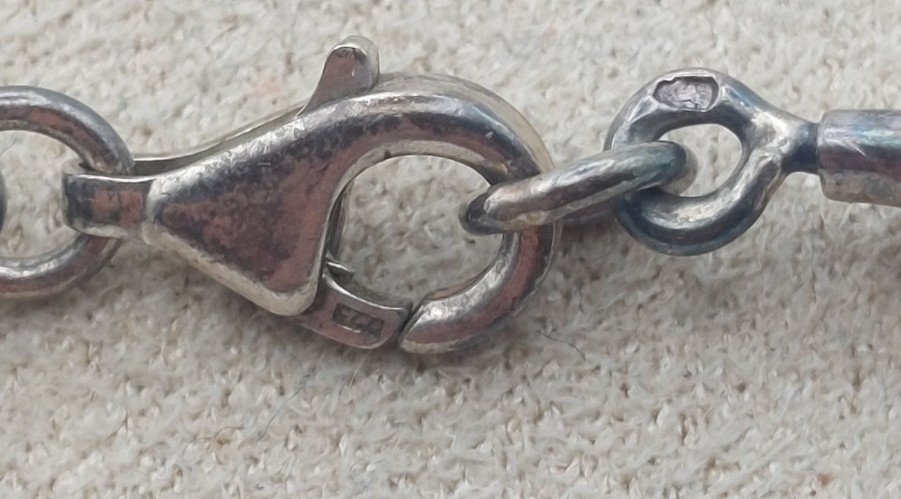 Ancien collier, pierre ambre de la Baltique et argent massif