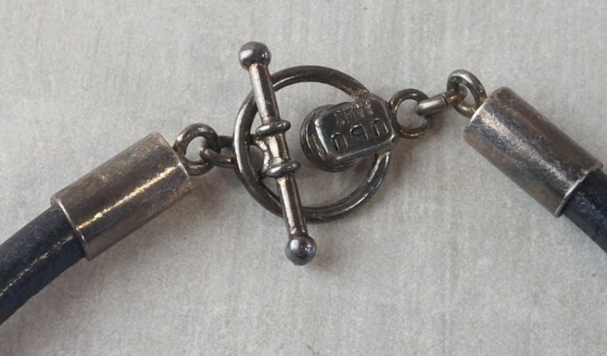 Ancien collier rigide / torque Ubu ^