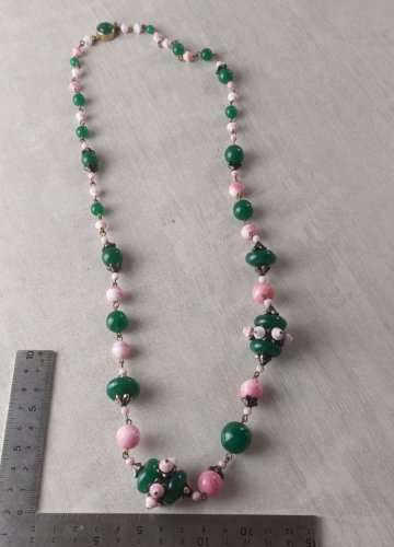Ancien collier sautoir de perles, en verre de Murano