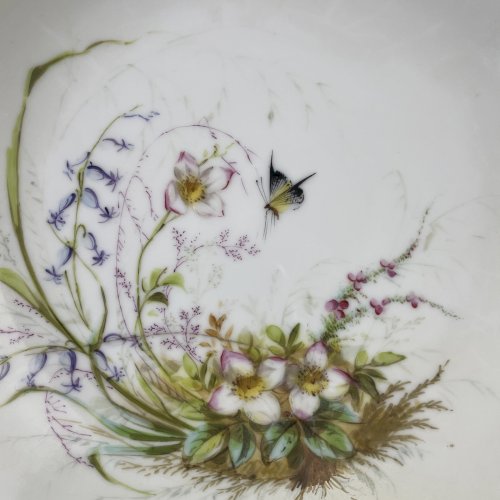 Ancien compotier coupe sur pied porcelaine décor papillon fleurs Paris Limoges ?