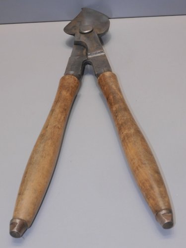 -ANCIEN COUPE BRANCHE Avec Une Marque Gravée & France MANCHE BOIS OUTILS     D