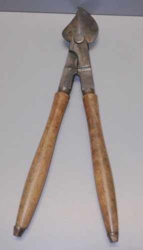 -ANCIEN COUPE BRANCHE Avec Une Marque Gravée & France MANCHE BOIS OUTILS     D