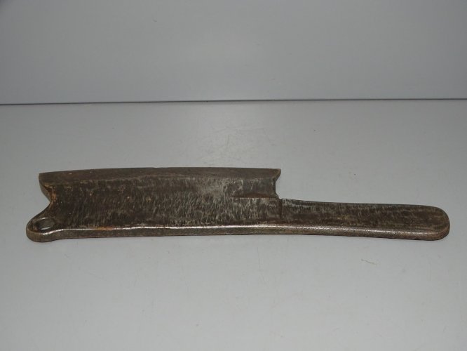 -ANCIEN COUPERET HACHOIR FER Forgé d'une SEULE PIECE DECO CUISINE COLLECTION  D