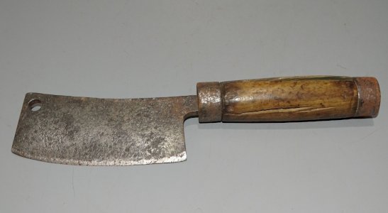 -ANCIEN COUPERET HACHOIR FER Forgé manche BOIS  DECO CUISINE COLLECTION  D