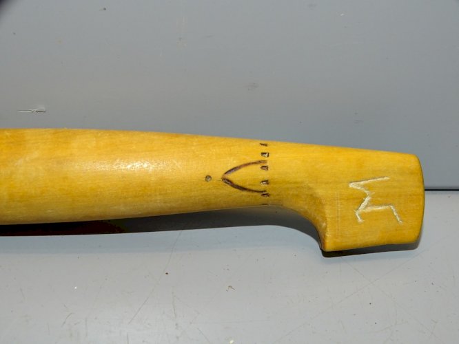 -ANCIEN COUTEAU PLIABLE NONTRON CHAPERON MANCHE BOIS COLLECTION VITRINE