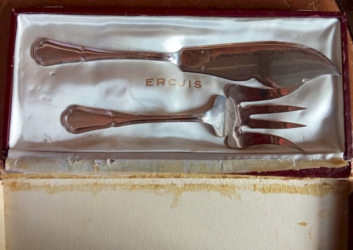 Ancien Couvert À Poisson Couvert De Service Ercuis Metal Argenté Modèle Victoria