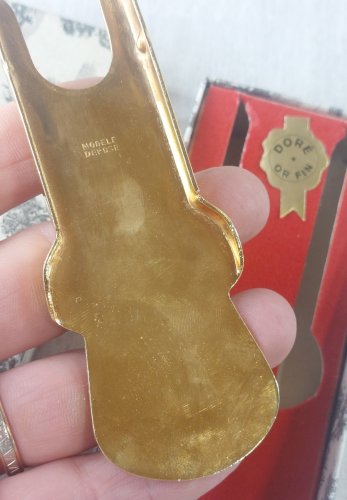 Ancien décapsuleur à champagne, doré à l'or fin, Dessaine - Dubois, Damery