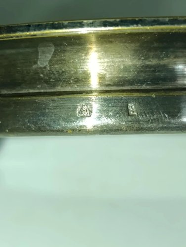 ancien dessous de bouteille en cristal et metal argenté en bon etat