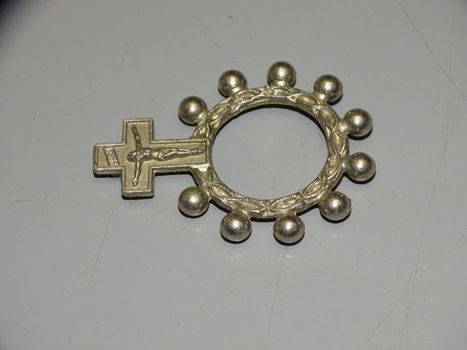 -ANCIEN DIZAINIER METAL ARGENTE Marqué ITALY COLLECTION RELIGION SCOUTISME  D