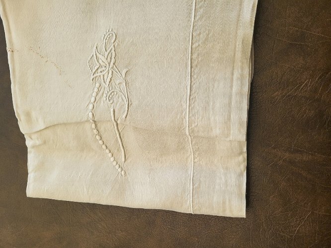 ANCIEN DRAP EN LIN MONOGRAMME NA N°3