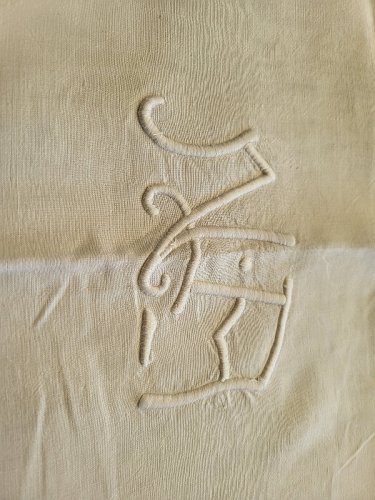 ANCIEN DRAP EN LIN MONOGRAMME NA N°3