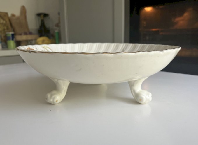 ancien egouttoir a fraises coupe faisselle en faience tripode 19 eme