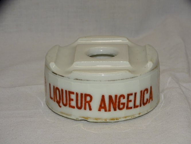 -ANCIEN ENCRIER CERAMIQUE PUBLICITE LIQUEUR ANGELICA MATHA GRAND PRIX   D