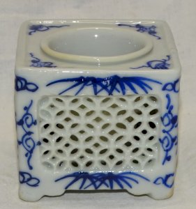 dot