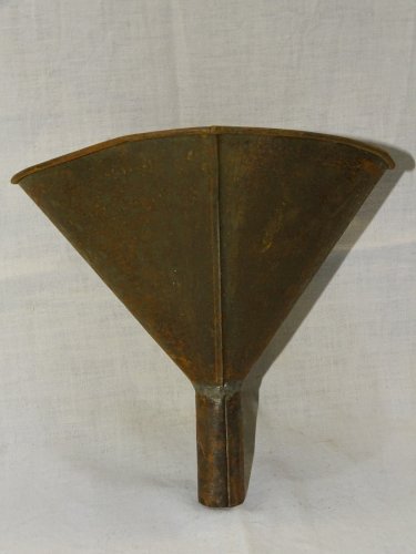 -ANCIEN ENTONNOIR EN METAL de GARAGISTE avec Filtre  COLLECTION OUTIL ANCIEN   D