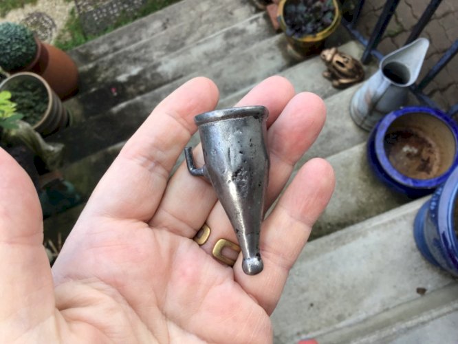 Ancien Eteignoir à Bougie en étain XIXÈME