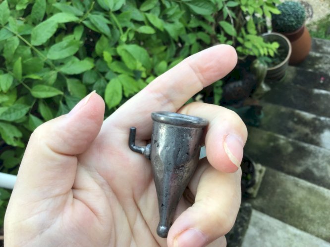 Ancien Eteignoir à Bougie en étain XIXÈME