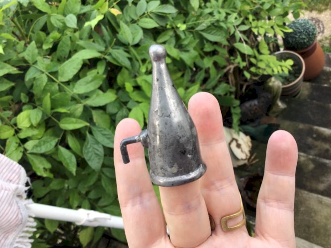 Ancien Eteignoir à Bougie en étain XIXÈME