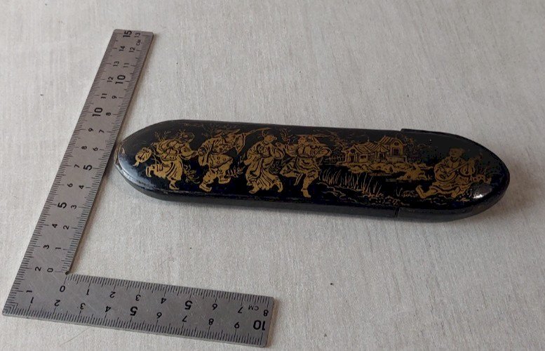 Ancien étui à lunette, en papier maché / carton bouilli Napoléon III, japonisant ^