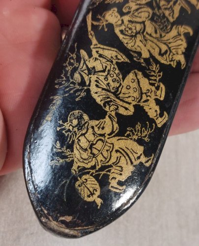 Ancien étui à lunette, en papier maché / carton bouilli Napoléon III, japonisant ^